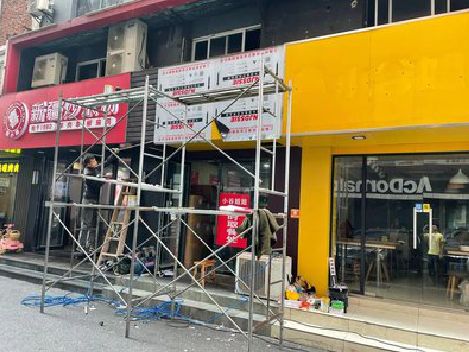 广元制作广告招牌如何避免它发黄？